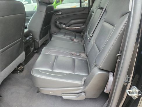 Used 2019 GMC Yukon XL SLT w/ Open Road Package image 11