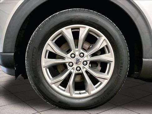 Used 2020 Ford Explorer Limited AWD/4WD image 9