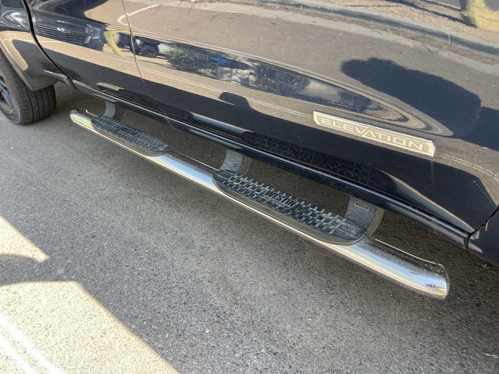 Used 2021 GMC Sierra 1500 Elevation RWD image 4