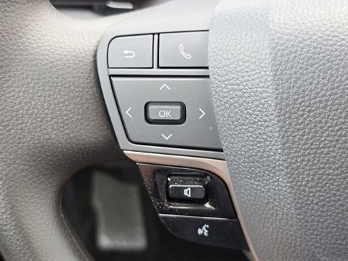 Used 2026 Toyota Camry LE FWD image 18