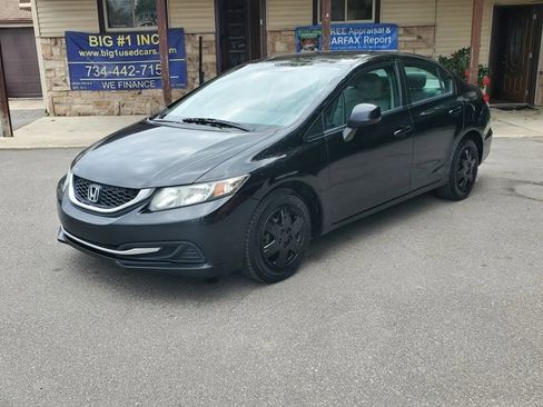 Used 2013 Honda Civic LX image 2