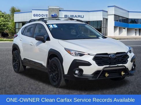 Used 2025 Subaru Crosstrek 2.0i Premium image 1