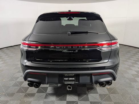 Certified 2023 Porsche Macan S AWD/4WD image 6