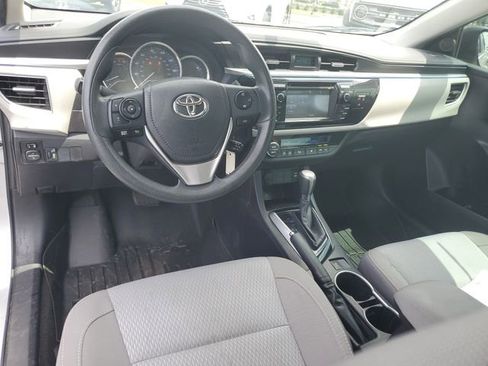Used 2016 Toyota Corolla LE FWD image 10