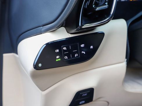 Certified 2023 Ferrari Roma image 29