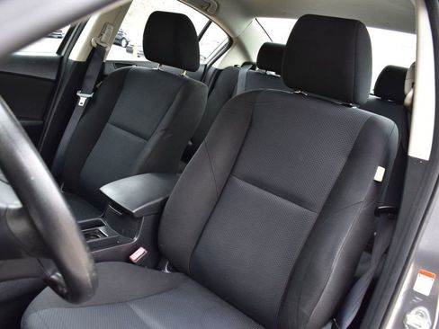 Used 2011 MAZDA MAZDA3 i Touring image 15