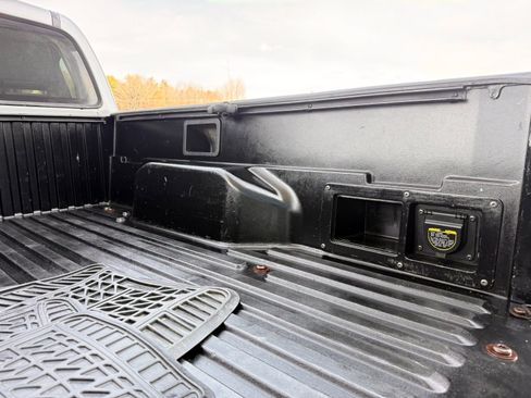 Used 2009 Toyota Tacoma 4x4 Access Cab V6 image 47