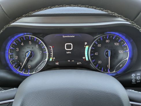 New 2026 Chrysler Pacifica Select AWD/4WD image 10