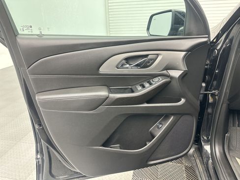 Certified 2023 Chevrolet Traverse LT w/ LPO, Floor Liner Package AWD/4WD image 12