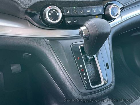 Used 2015 Honda CR-V LX image 18