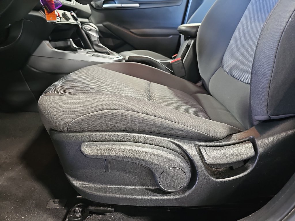 Certified 2026 Kia Seltos LX AWD/4WD image 28