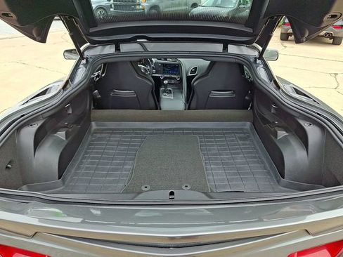 Used 2016 Chevrolet Corvette Stingray Coupe RWD image 28