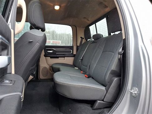 Used 2022 RAM 2500 Big Horn w/ Level C Equiment Group image 10