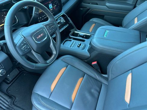 Used 2026 GMC Sierra 2500 AT4 w/ AT4 Premium Plus Package AWD/4WD image 10