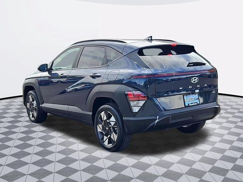 Certified 2025 Hyundai Kona SEL AWD/4WD image 4