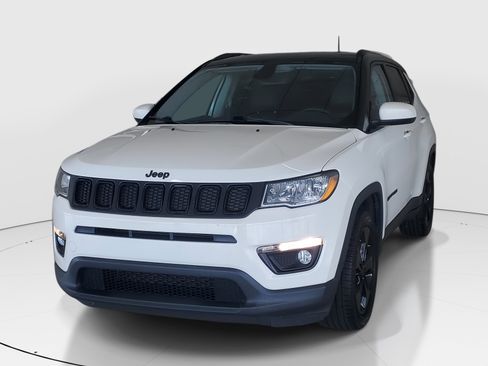 Used 2020 Jeep Compass Altitude image 4