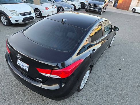 Used 2012 Hyundai Elantra Limited w/ Technology Pkg 5 FWD image 12