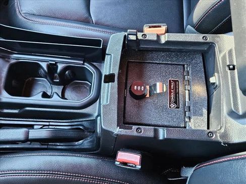 Used 2022 Jeep Gladiator Rubicon w/ LED Lighting Group image 17