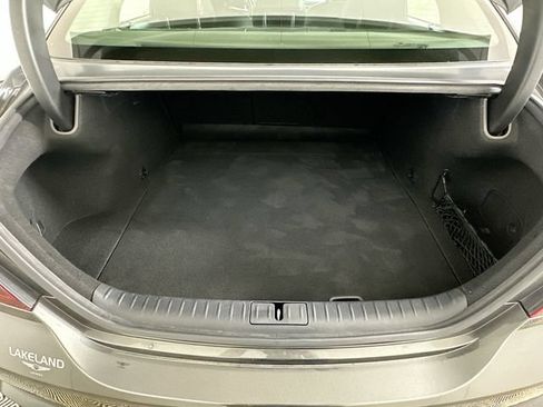 Certified 2023 Genesis G70 2.0T RWD image 28