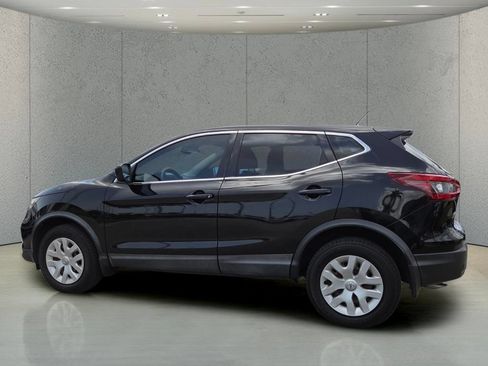 Used 2020 Nissan Rogue Sport S FWD image 8