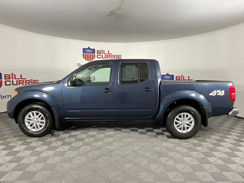 Used 2019 Nissan Frontier SV AWD/4WD image 6