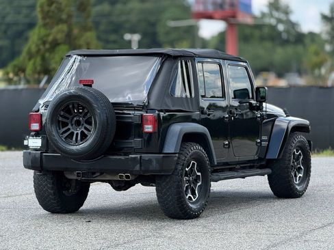 Used 2015 Jeep Wrangler Unlimited Sport w/ Quick Order Package 24S AWD/4WD image 9