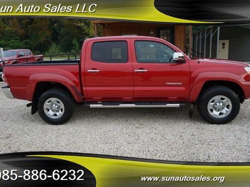 Used 2012 Toyota Tacoma PreRunner image 19