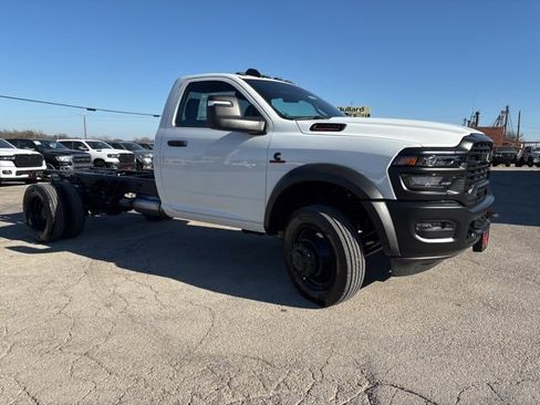 New 2026 RAM 5500 Tradesman image 8