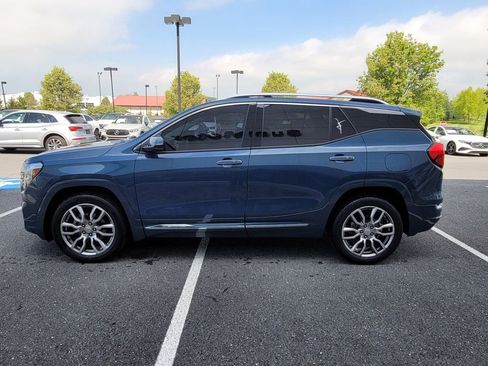 Used 2024 GMC Terrain Denali w/ Denali Premium Package AWD/4WD image 11