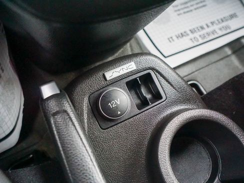 Used 2016 Ford Transit Connect XL image 19