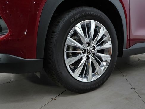 Used 2024 Toyota Grand Highlander Platinum image 29