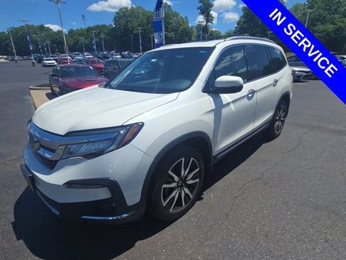 Used 2019 Honda Pilot Elite image 3