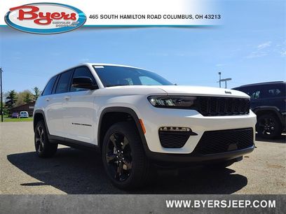 New 2025 Jeep Grand Cherokee Limited w/ Black Appearance Package