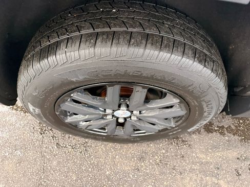 Used 2018 GMC Acadia SLT image 49