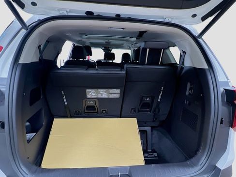 New 2026 Kia Carnival SX w/ SX Dark Edition Package image 28