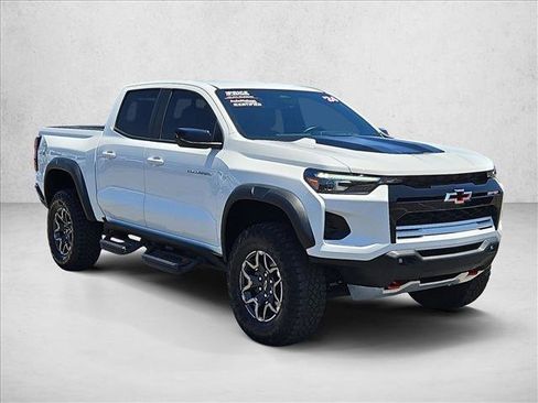 Used 2024 Chevrolet Colorado ZR2 w/ Safety Package AWD/4WD image 3