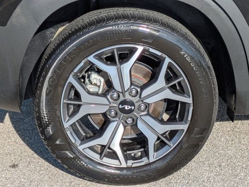 Certified 2023 Kia Seltos EX AWD/4WD image 8