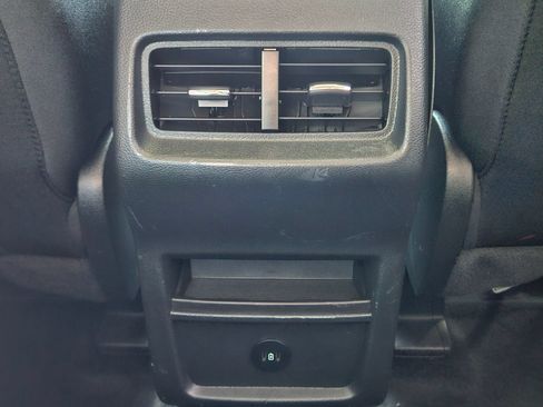 Used 2023 Ford Edge SE AWD/4WD image 27