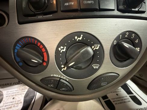 Used 2003 Ford Focus ZTS image 16