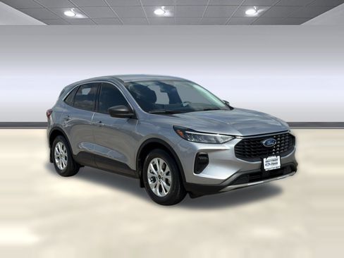 Certified 2024 Ford Escape Active w/ Tech Pack #1 FWD image 7