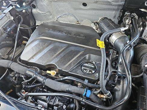 Used 2020 Buick Encore GX Preferred w/ Cold Weather Comfort Package image 14