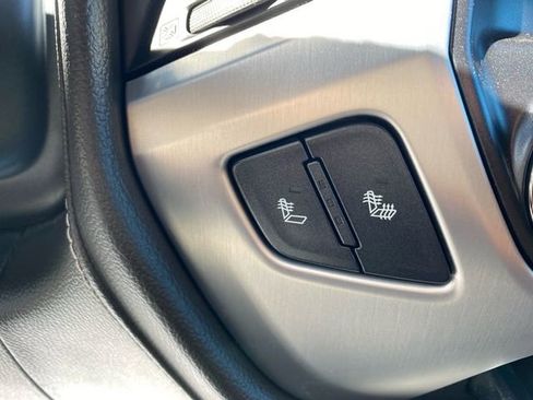 Used 2018 GMC Sierra 1500 SLE w/ SLE Value Package image 12