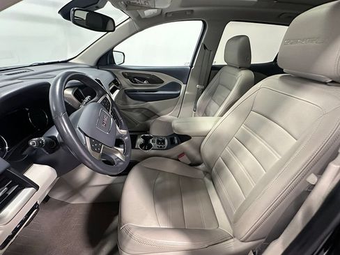Used 2022 GMC Terrain Denali w/ Black Diamond Edition AWD/4WD image 3
