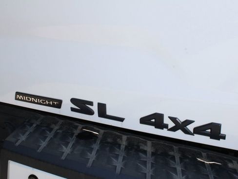 Used 2019 Nissan Titan SL w/ Midnight Edition AWD/4WD image 21