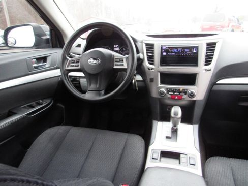 Used 2012 Subaru Legacy 2.5i w/ Alloy Wheel Pkg image 8