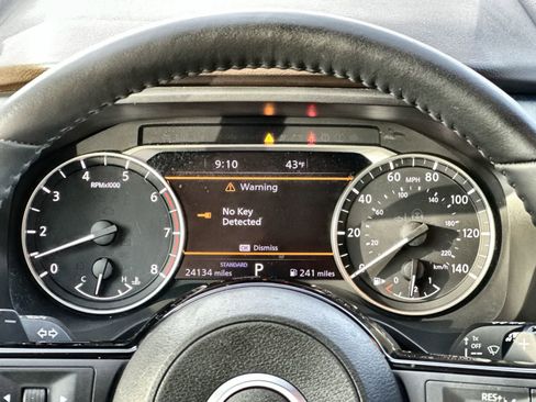 Used 2023 Nissan Rogue SL w/ SL Premium Package image 23