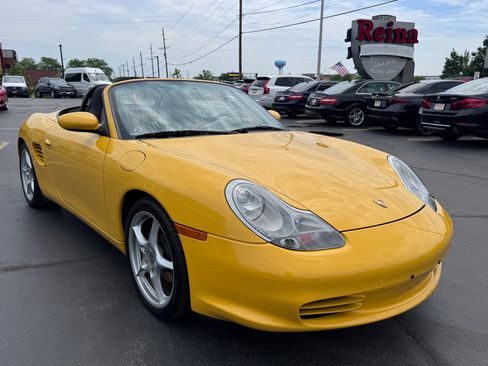 Used 2003 Porsche Boxster RWD image 24