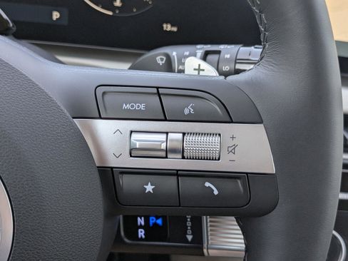New 2026 Hyundai Tucson Limited FWD image 32