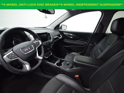 Used 2024 GMC Terrain SLT image 9