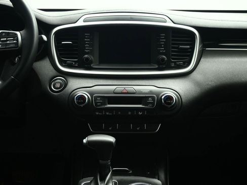Used 2020 Kia Sorento EX FWD image 38